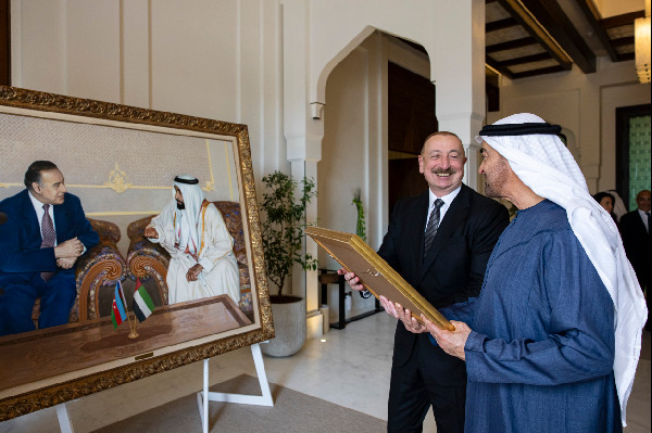 UAE and Azerbaijan Discuss Cooperation UAE and Azerbaijan Discuss Cooperation