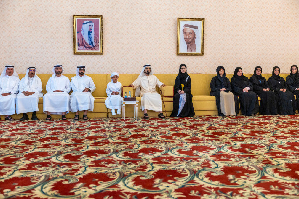 Mohammed bin Rashid Engages with Community Leaders