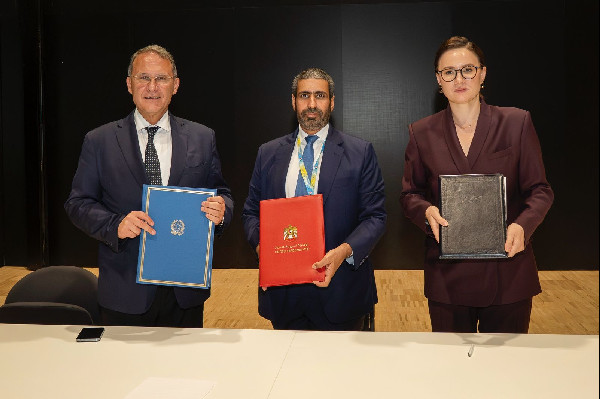 UAE Signs Key Agreements at Ukraine Conference