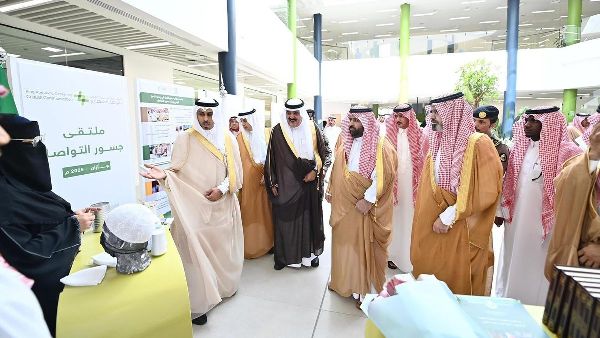 Emir of Jazan Opens Communication Forum Emir of Jazan Opens Communication Forum