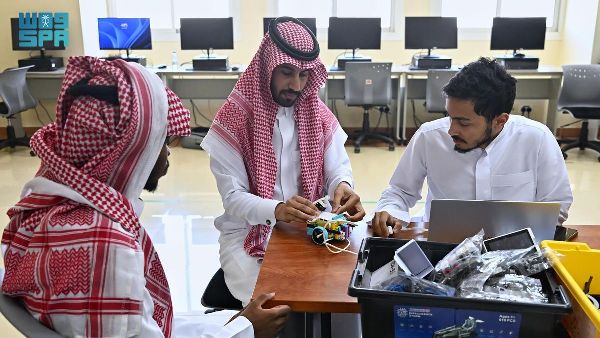 AI Skills Training at Digital Manufacturing Camp AI Skills Training at Digital Manufacturing Camp