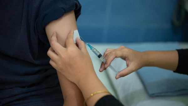Vaccination Cuts Infectious Disease Deaths Significantly Vaccination Cuts Infectious Disease Deaths Significantly