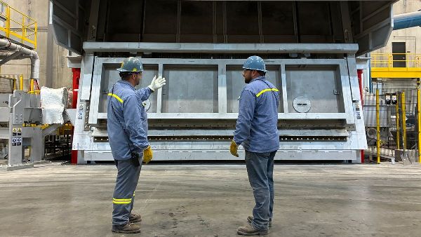 EGA Starts Production at Spectro Alloys Plant EGA Starts Production at Spectro Alloys Plant