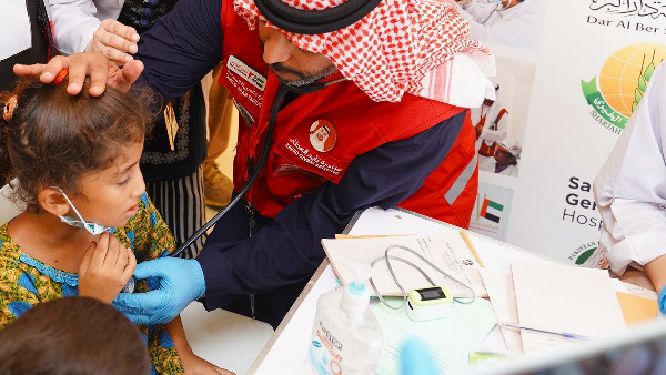 Mobile Clinics Promote Early Detection in Pakistan Mobile Clinics Promote Early Detection in Pakistan