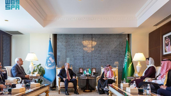 Saudi Foreign Minister Signs MOUs with Palestine Saudi Foreign Minister Signs MOUs with Palestine