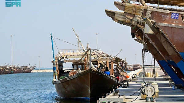Eastern Region Readies Boats for Shrimp Season