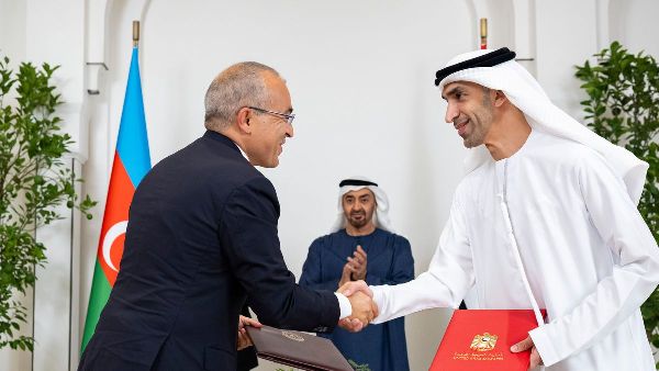 UAE and Azerbaijan Sign Economic Agreement UAE and Azerbaijan Sign Economic Agreement