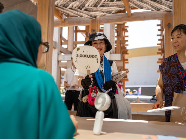 UAE Pavilion Marks Two Million Visitors UAE Pavilion Marks Two Million Visitors