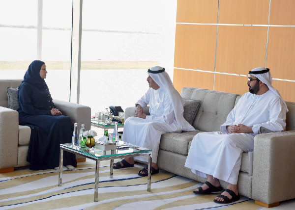 Umm Al Qaiwain Ruler Meets Education Minister