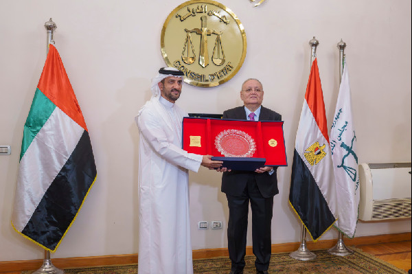 Sultan bin Ahmed Meets Egyptian State Council President