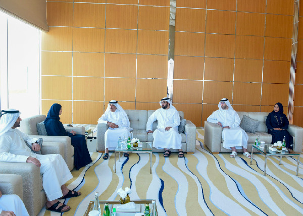 Umm Al Qaiwain Ruler Meets Education Minister
