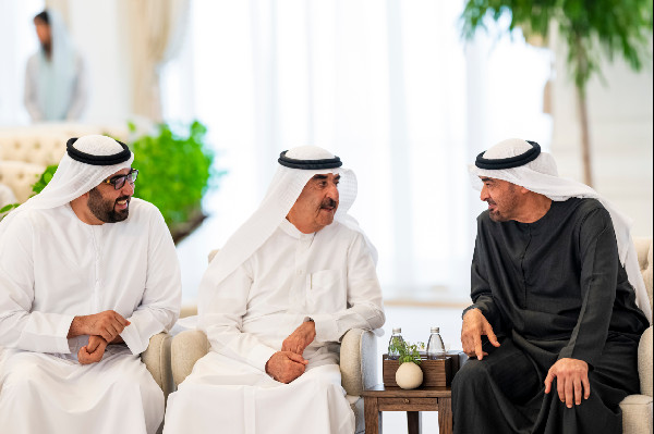 UAE President Meets Ruler of Umm Al Qaiwain