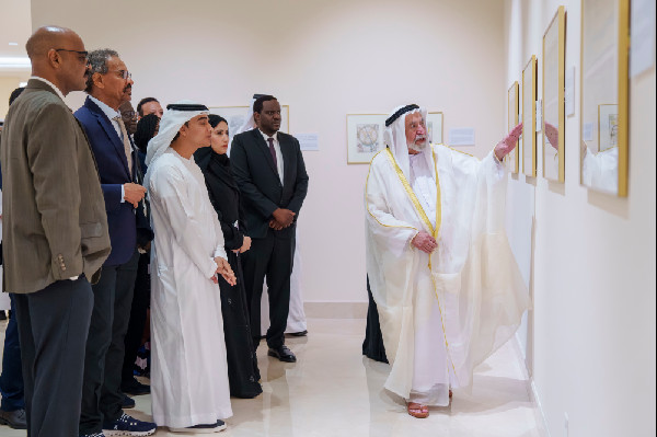 Sharjah Ruler Meets First PhD Students