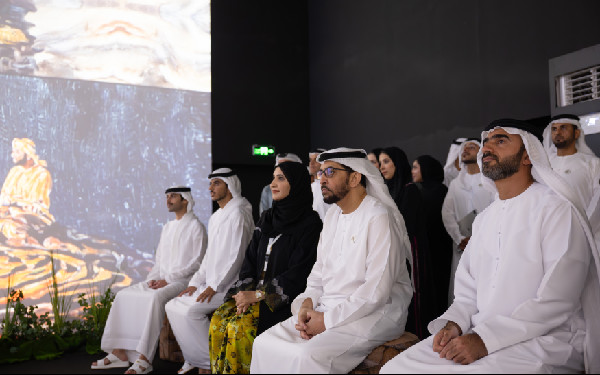 Hamdan bin Zayed Visits Abu Dhabi Exhibition