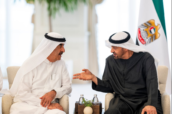 UAE President Meets Ruler of Umm Al Qaiwain