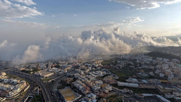 Aseer's Autumn Weather: Fog and Rain Delight Aseer's Autumn Weather: Fog and Rain Delight
