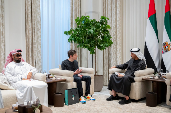 UAE President Meets OpenAI CEO Sam Altman