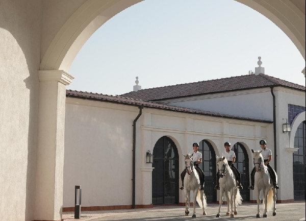 New Abu Dhabi Equestrian School Opens in November