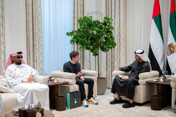 Sheikh Mohamed Meets OpenAI CEO Sam Altman