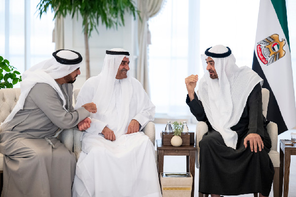 UAE President Meets Ruler of Fujairah