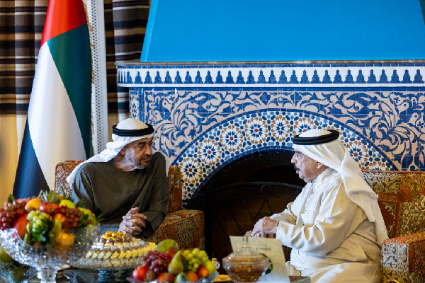 UAE and Bahrain Leaders Discuss Cooperation