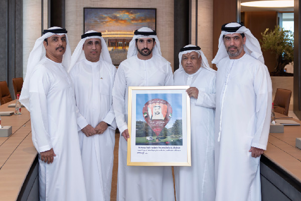 Hamdan bin Mohammed Praises Balloon Team Efforts