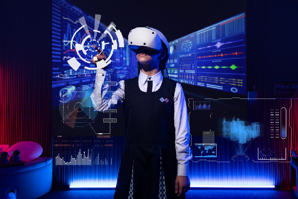 Scholarships Open for Rashid and Latifa Schools