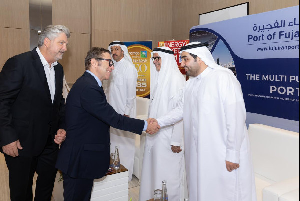 Leaders Honoured at Aramco Awards Ceremony