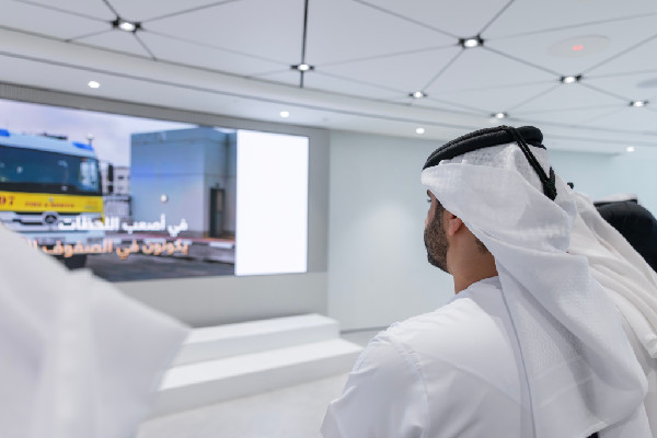 Mansoor bin Mohammed Attends Volunteer Graduation