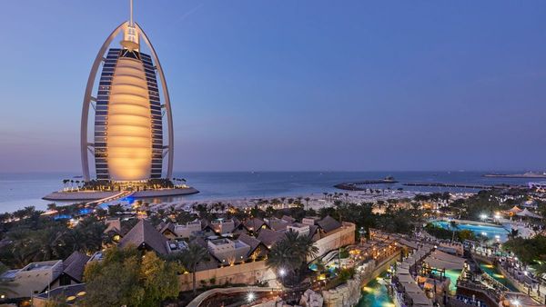 Luxurious Inside Burj Al Arab Tour in Dubai Luxurious Inside Burj Al Arab Tour in Dubai