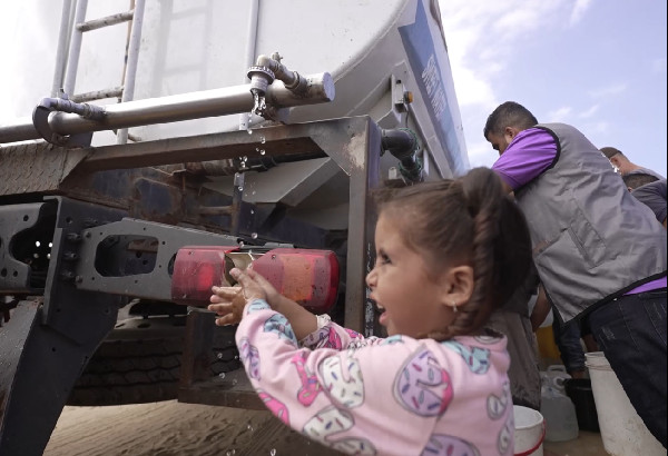 UAE Delivers Water Tankers to Gaza