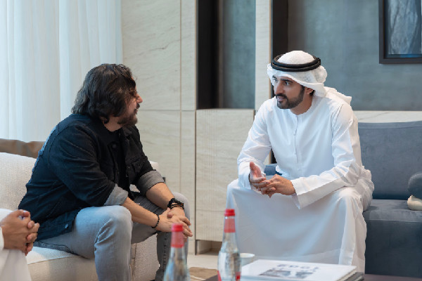 Hamdan bin Mohammed Meets Colossal Biosciences CEO