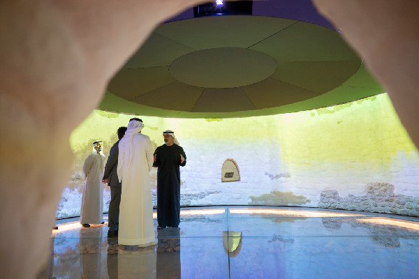 Khaled bin Mohamed Reviews Zayed Museum Progress