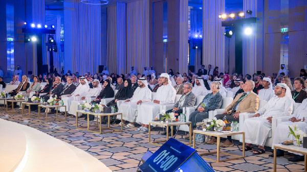 Crown Prince Highlights Islamic Arts at FICCO 25