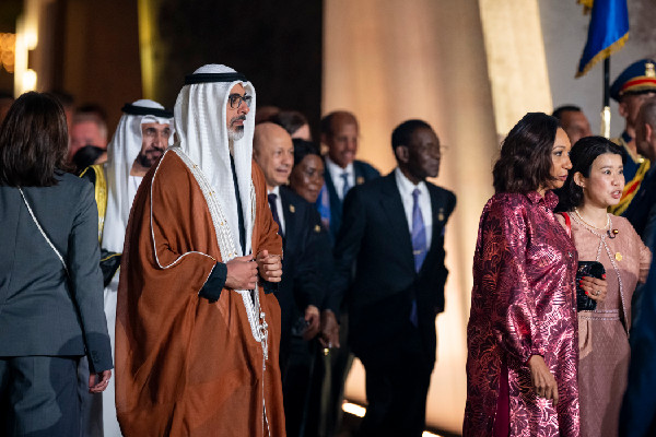 UAE Crown Prince Attends Museum Opening