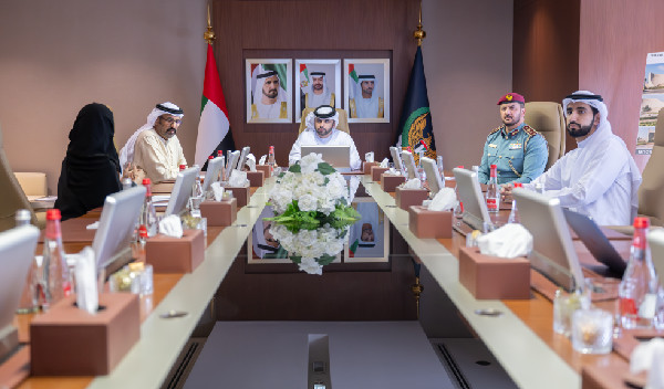 Mansour bin Mohammed Visits Dubai Civil Defence Mansour bin Mohammed Visits Dubai Civil Defence