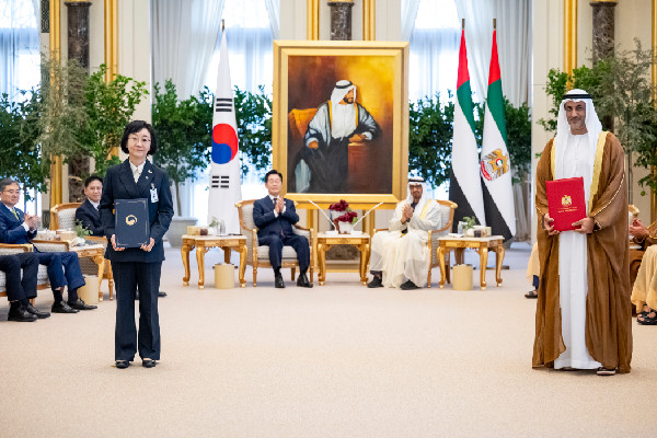 UAE and Korea Sign Key Cooperation Agreements