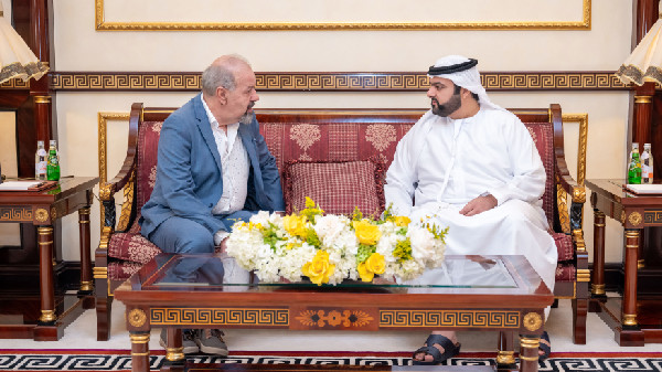 Al-Sharqi Meets FIDE President on Chess Issues