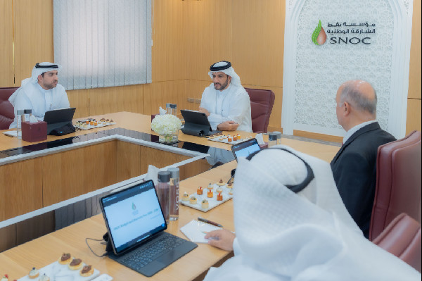Sultan bin Ahmed Chairs SNOC Meeting