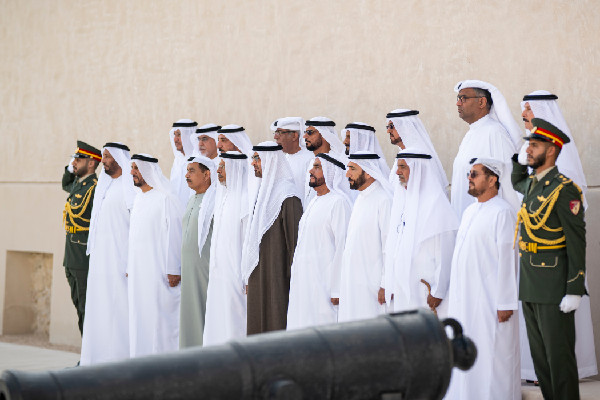 UAE President Raises Flag on Flag Day