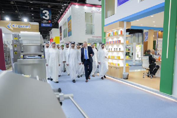 Sheikh Mansoor Opens Gulfood Manufacturing 2025