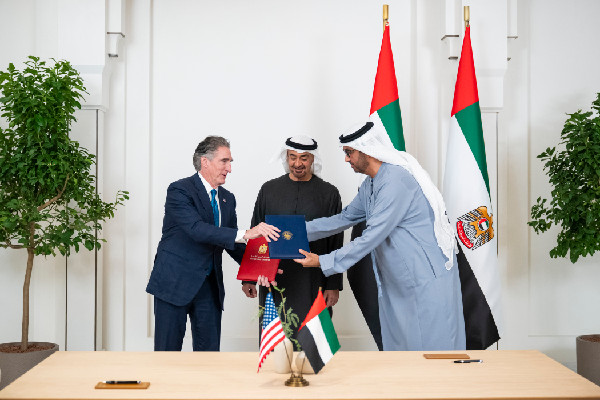 UAE and US Sign Energy and AI MoU