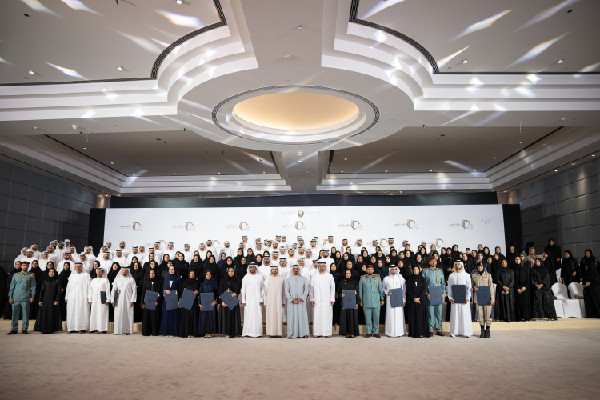 Saif bin Zayed Attends Diploma Graduation Ceremony