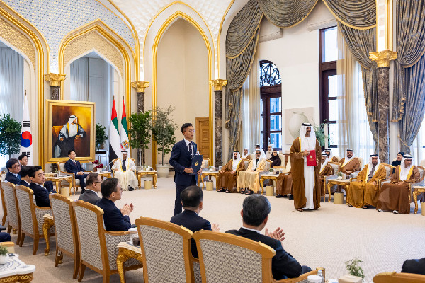 UAE and Korea Sign Key Agreements