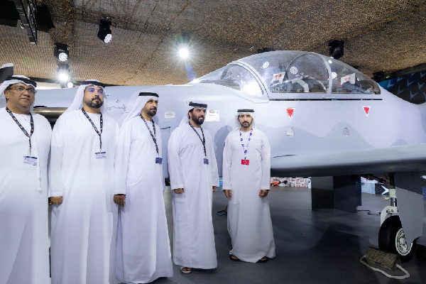 Hamdan bin Mohammed Inspects Caldis B-250 Aircraft