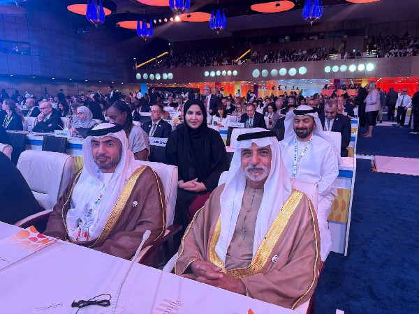 UAE Delegation at World Summit in Doha
