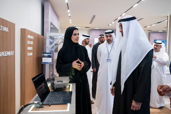 UAE President Reviews Innovations at Airshow