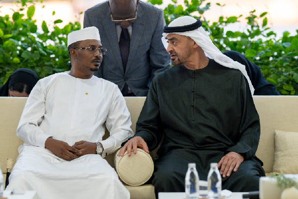 UAE and Chad Leaders Discuss Cooperation