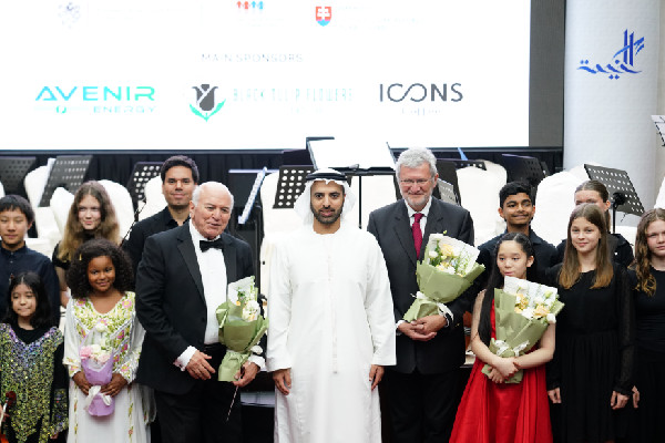 Mohammed bin Saud Attends Music Concert