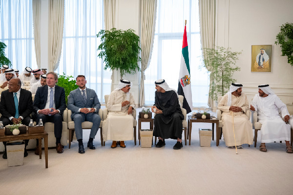 UAE President Hosts Security Alliance Meeting